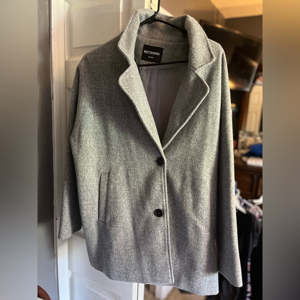 Kittenish boyfriend coat